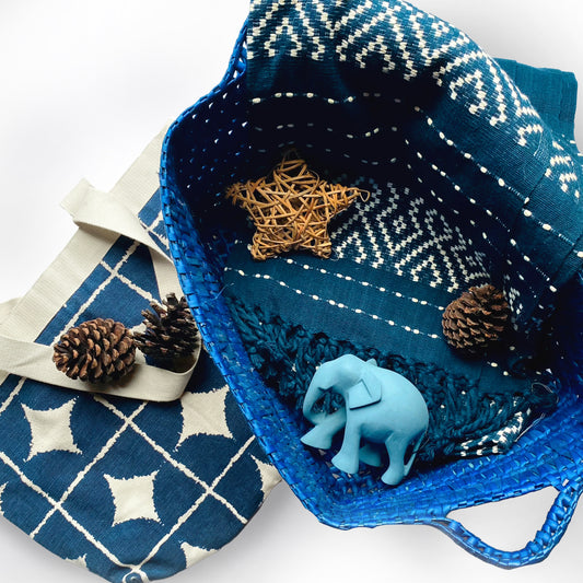 Blue holiday gift set