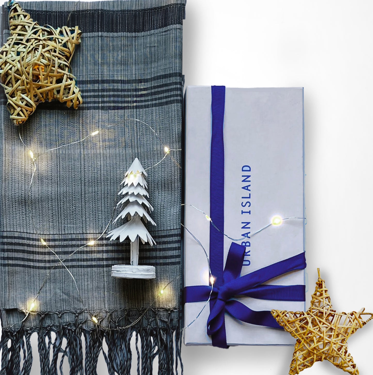 Black & White scarf & decor set