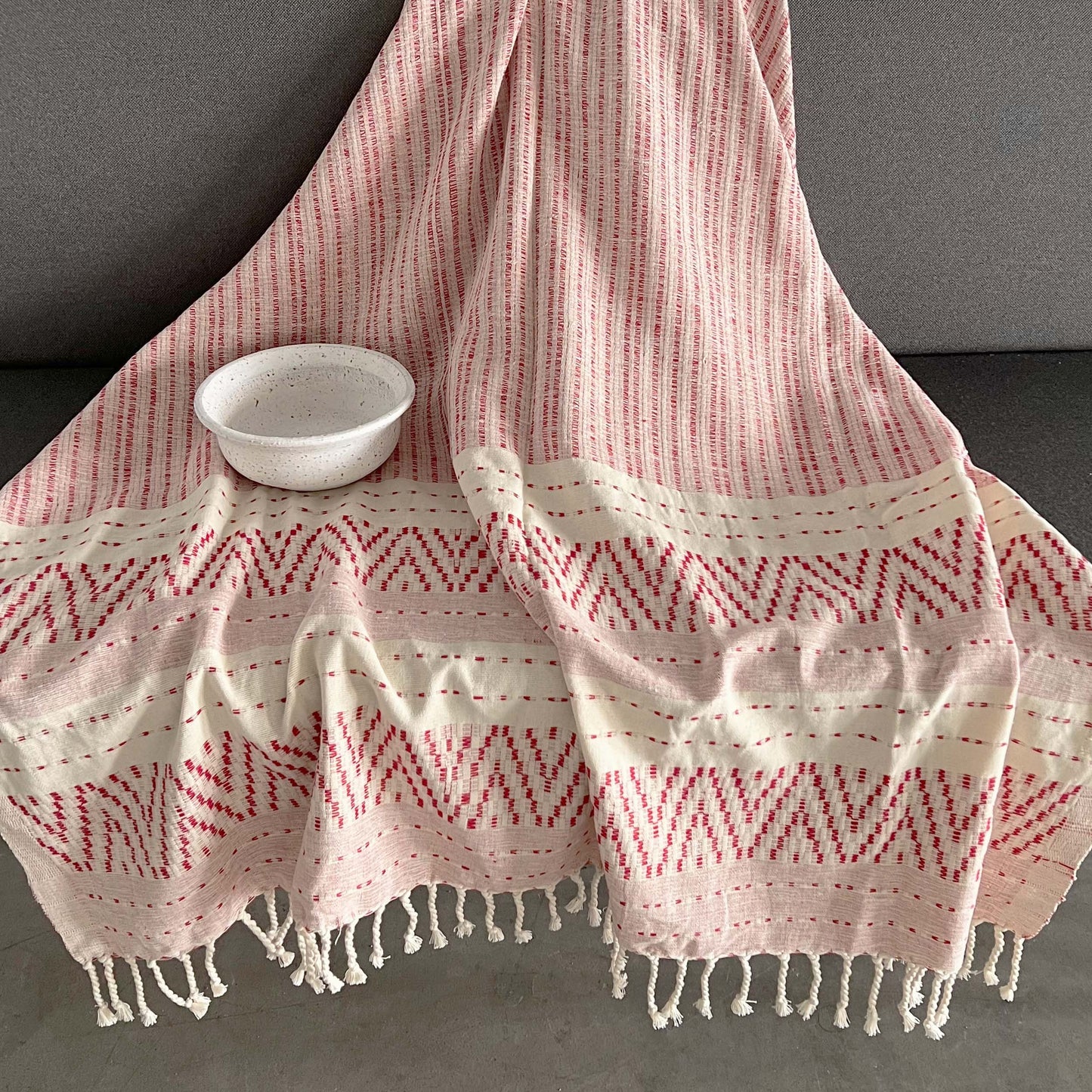 Handwoven Knuckles Throw – Raw with Red