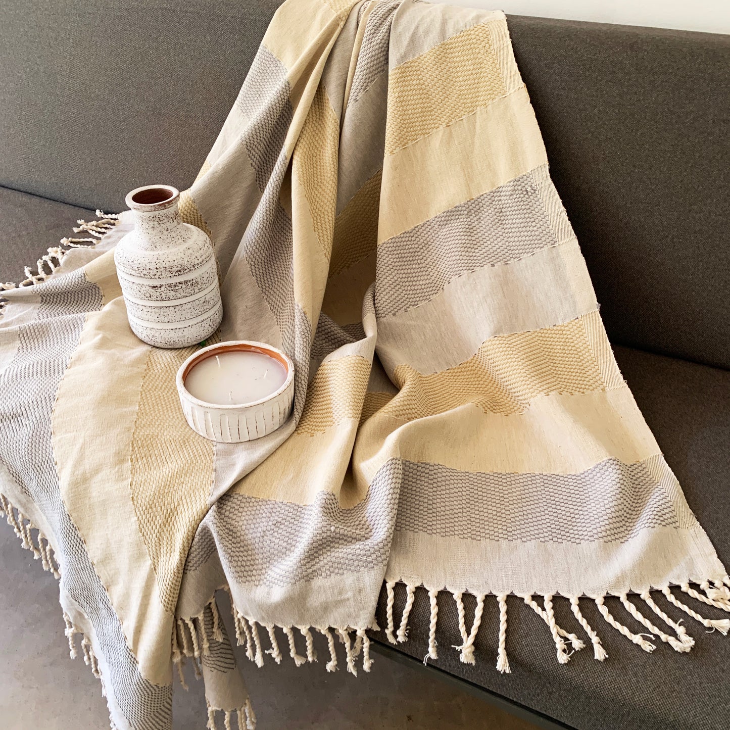 Handwoven Kosgoda Throw - Beige & Ash