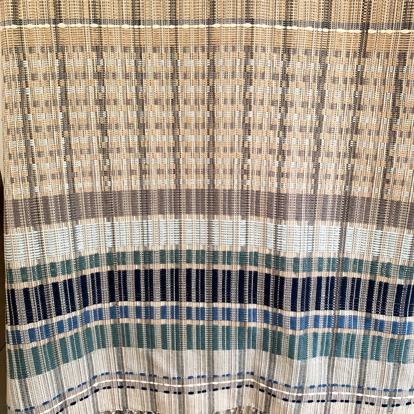 Handwoven Kanthale Ahasa Throw