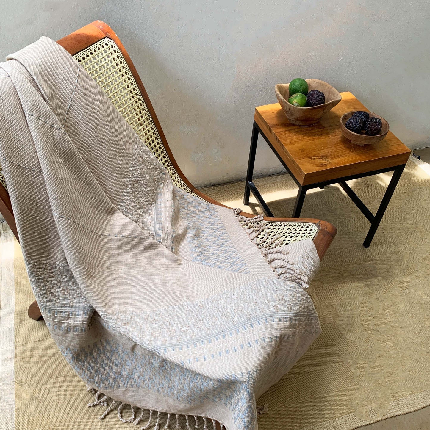 Handwoven Mannar Dunes Throw - Raw & Beige