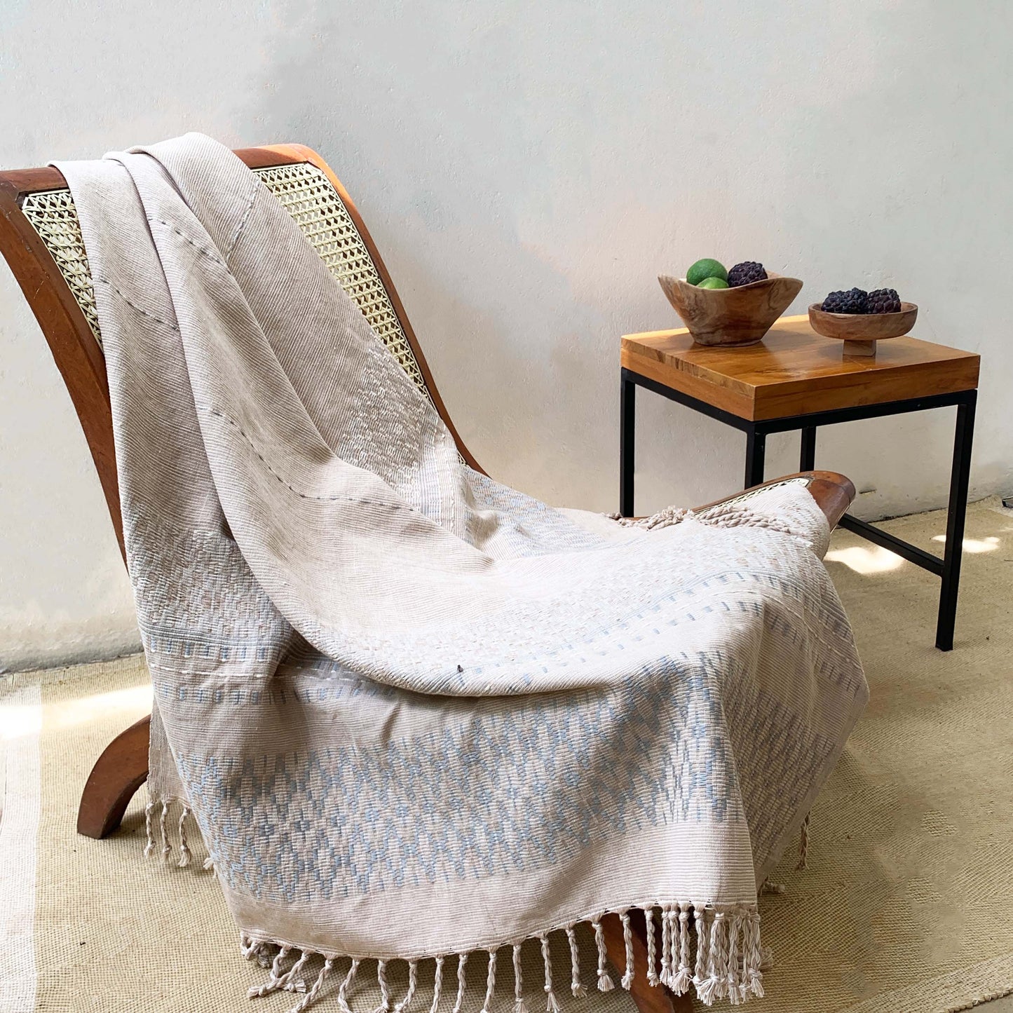 Handwoven Mannar Dunes Throw - Raw & Beige