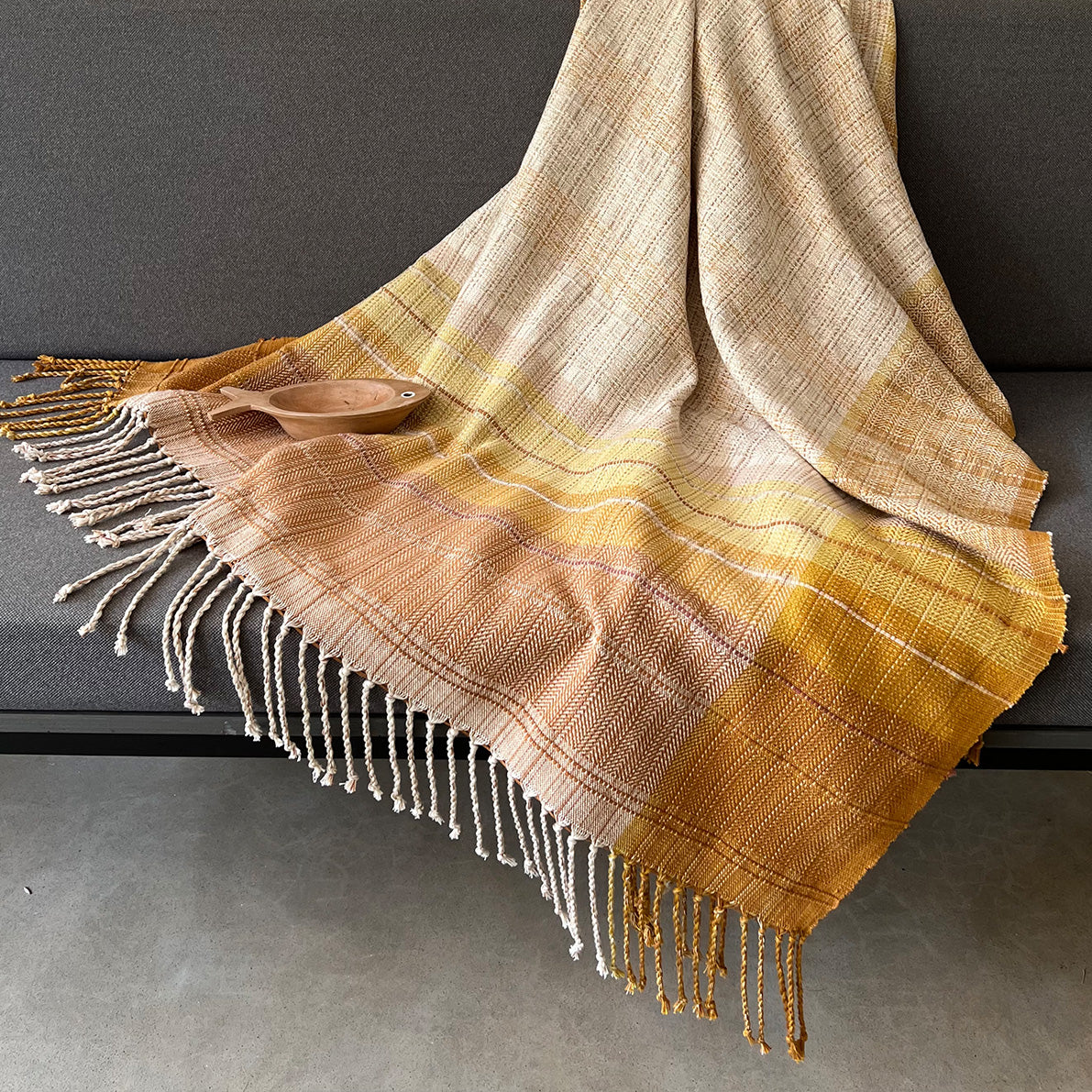 Handwoven Pitigala Throw