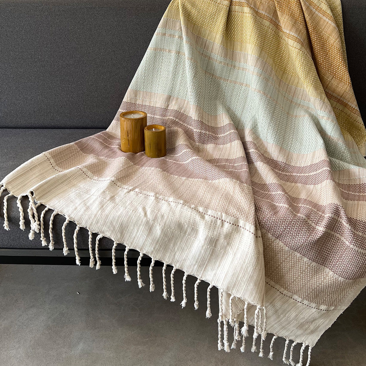 Handwoven Makandura Udaya Throw