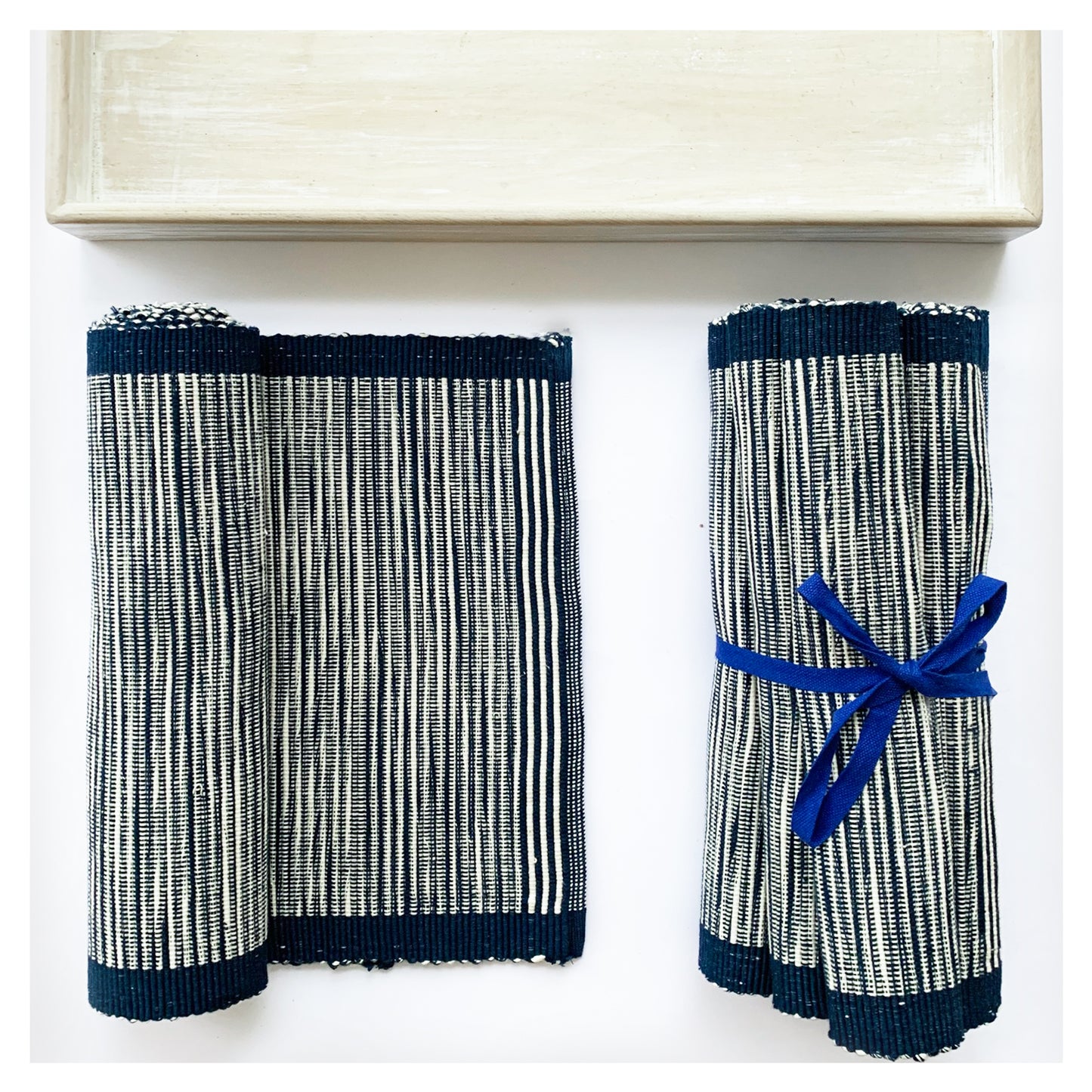 Handloom Placemat and Runner Gift - 6 Table Mats and Runner