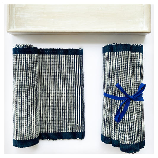 Handloom Placemat and Runner Gift - 6 Table Mats and Runner