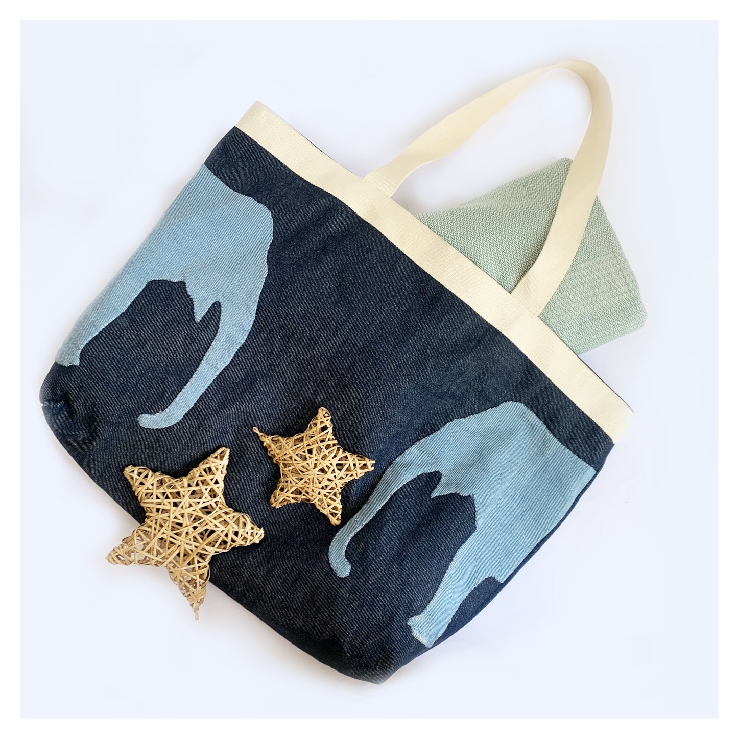 Holiday Travel Appliqué Tote - Large